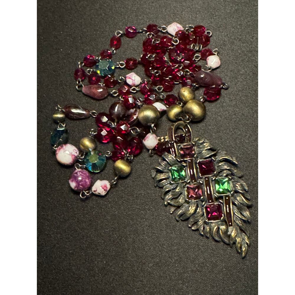 Jay Strongwater 27in Necklace Art Glass Leaf Pendant